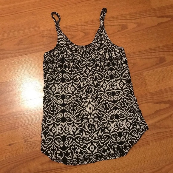 Kirra Patterned Flowy Tank - Picture 4 of 4